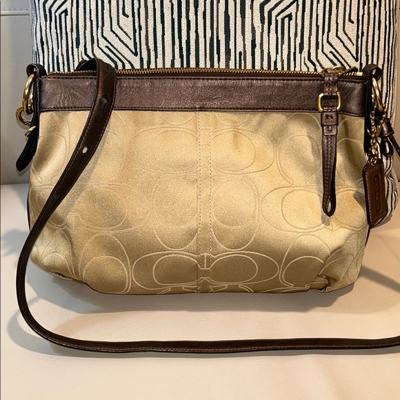 Coach Handbags - Coach Mia Convertable Shoulder Bag
